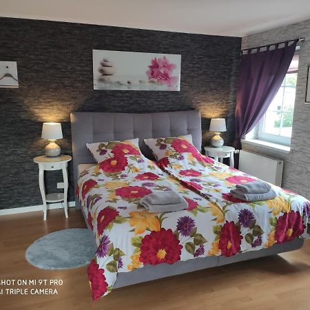 Blumen Apartment Хамбург Екстериор снимка