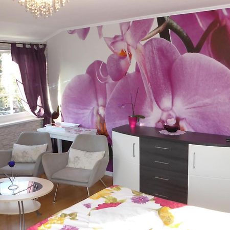 Blumen Apartment Хамбург Екстериор снимка