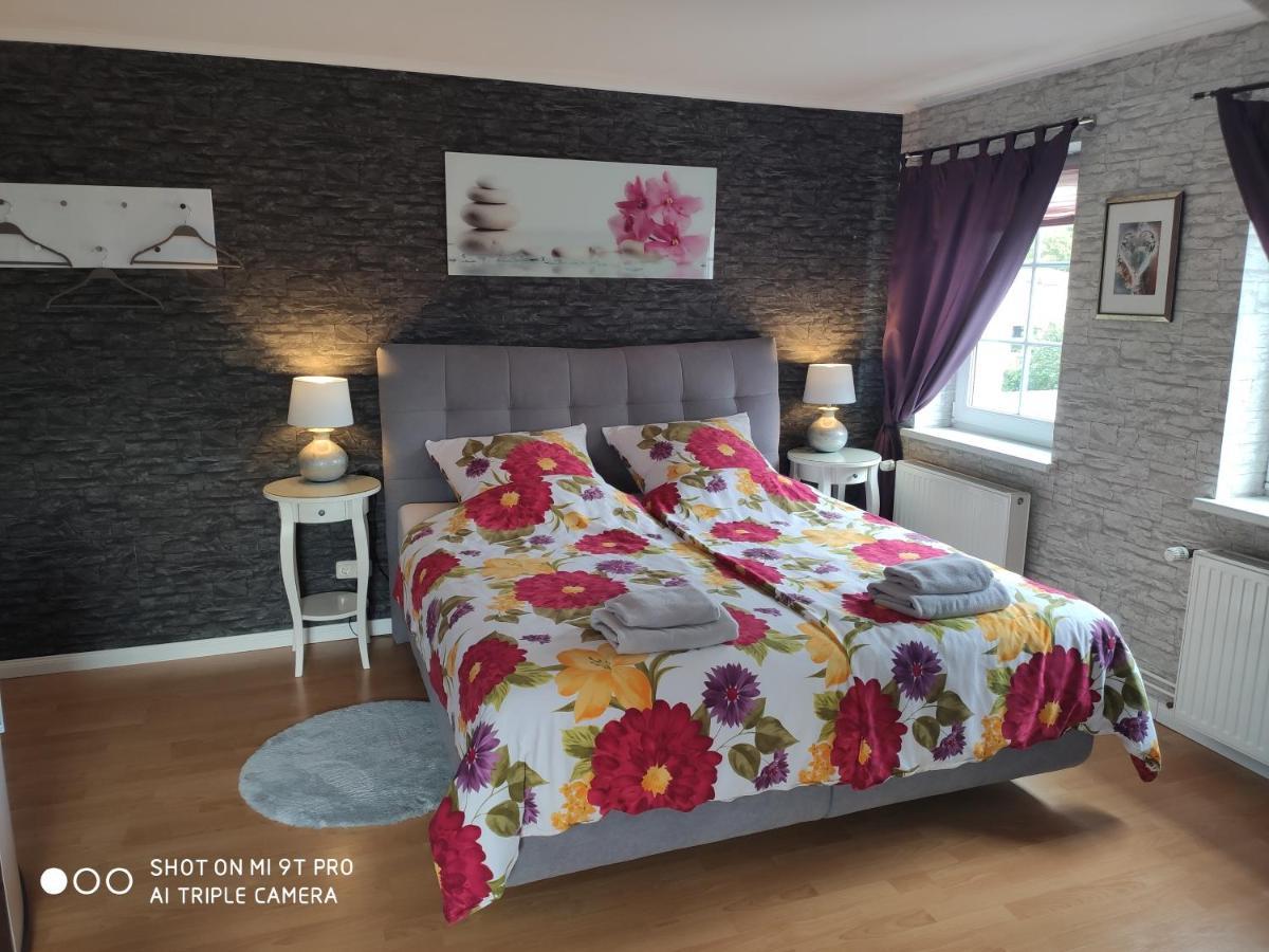 Blumen Apartment Хамбург Екстериор снимка