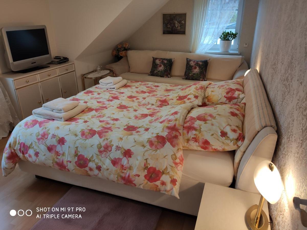 Blumen Apartment Хамбург Екстериор снимка