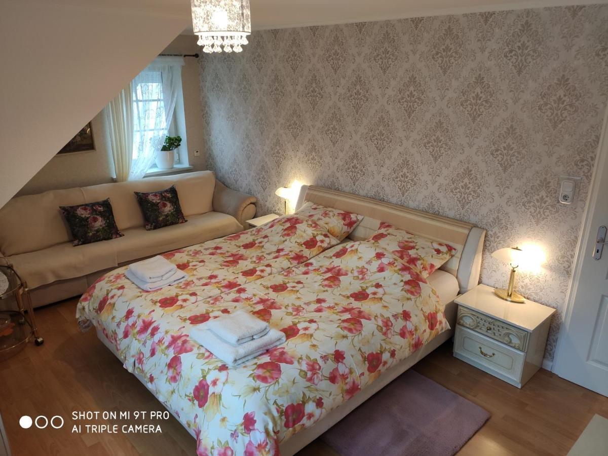 Blumen Apartment Хамбург Екстериор снимка