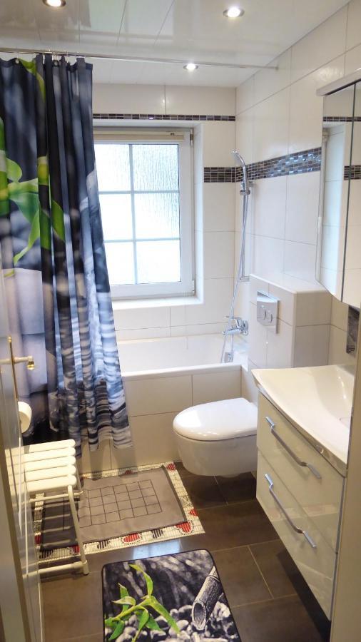 Blumen Apartment Хамбург Екстериор снимка